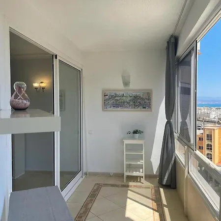 Stunning La Colina Apartment *